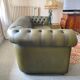 Canapé style Chesterfield année 70 - 80