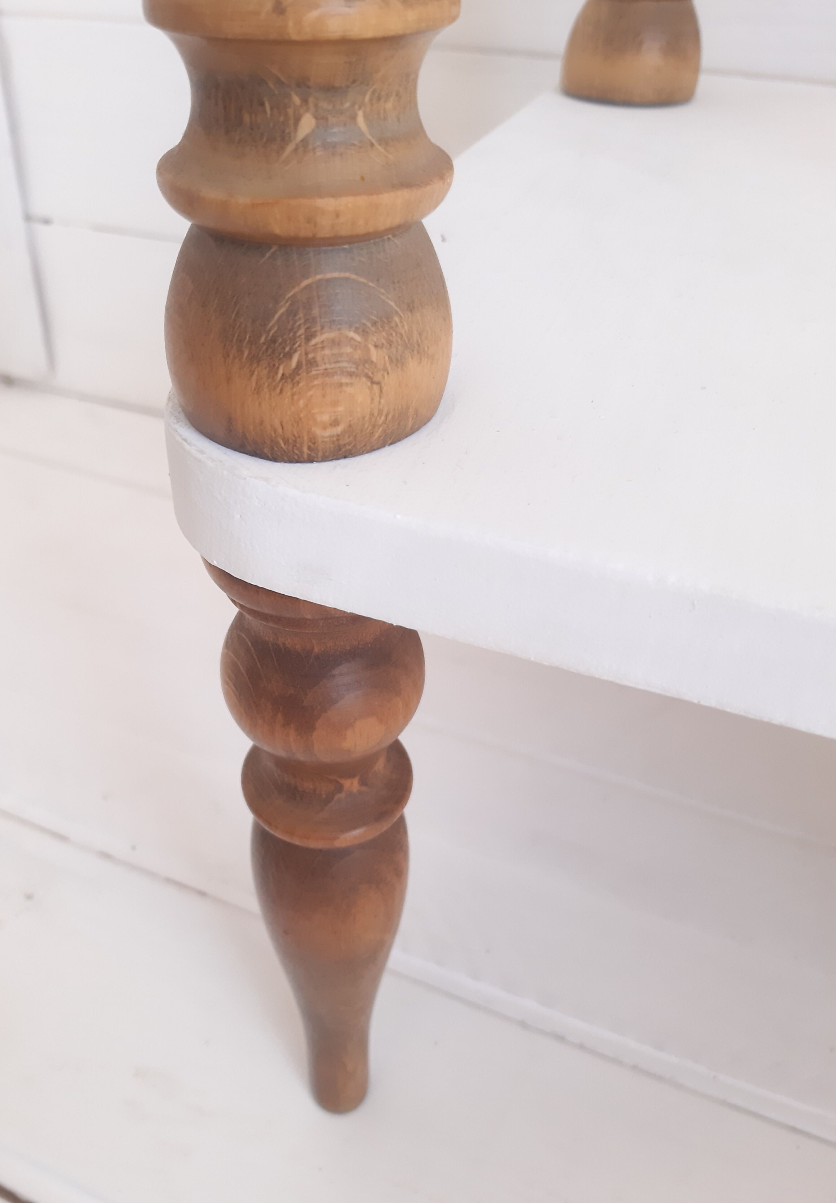 Harness/ console/ plant holder