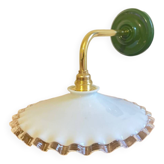Serrated opaline wall lamp