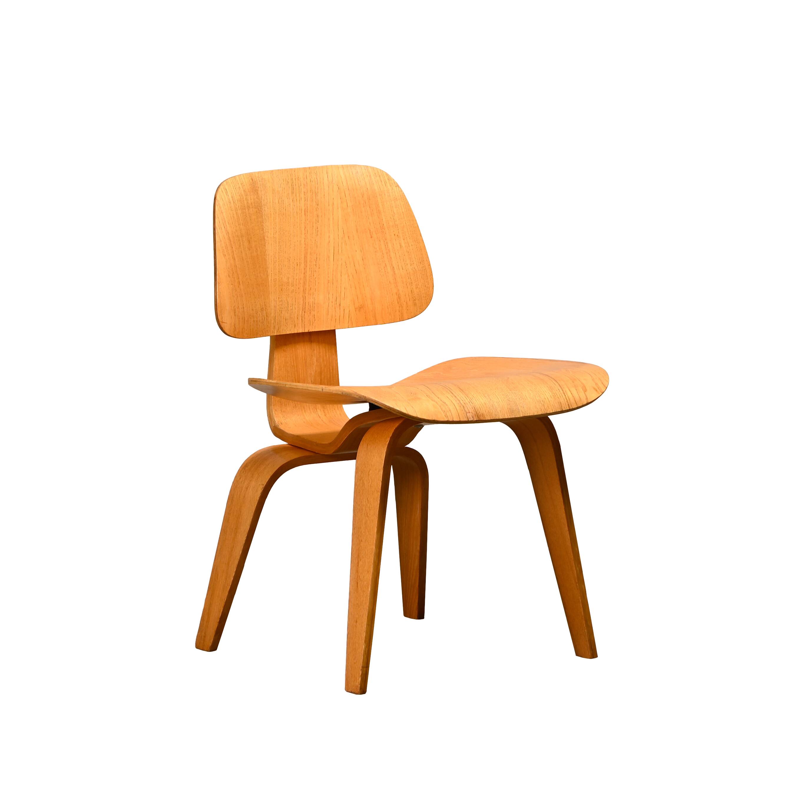 Charles and Ray Eames Early DCW Ash Plywood Dining Chair for Herman Miller