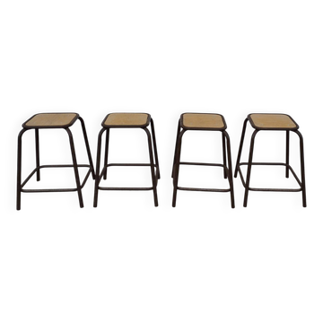 4 tabourets empilables vintage d'ateliers industriels Mullca