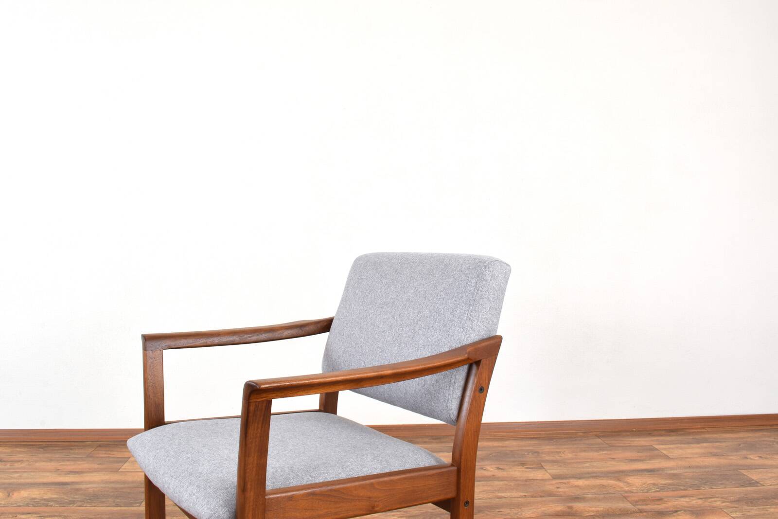 Mid-Century Danish Chairs, 1970s, Set of 2.