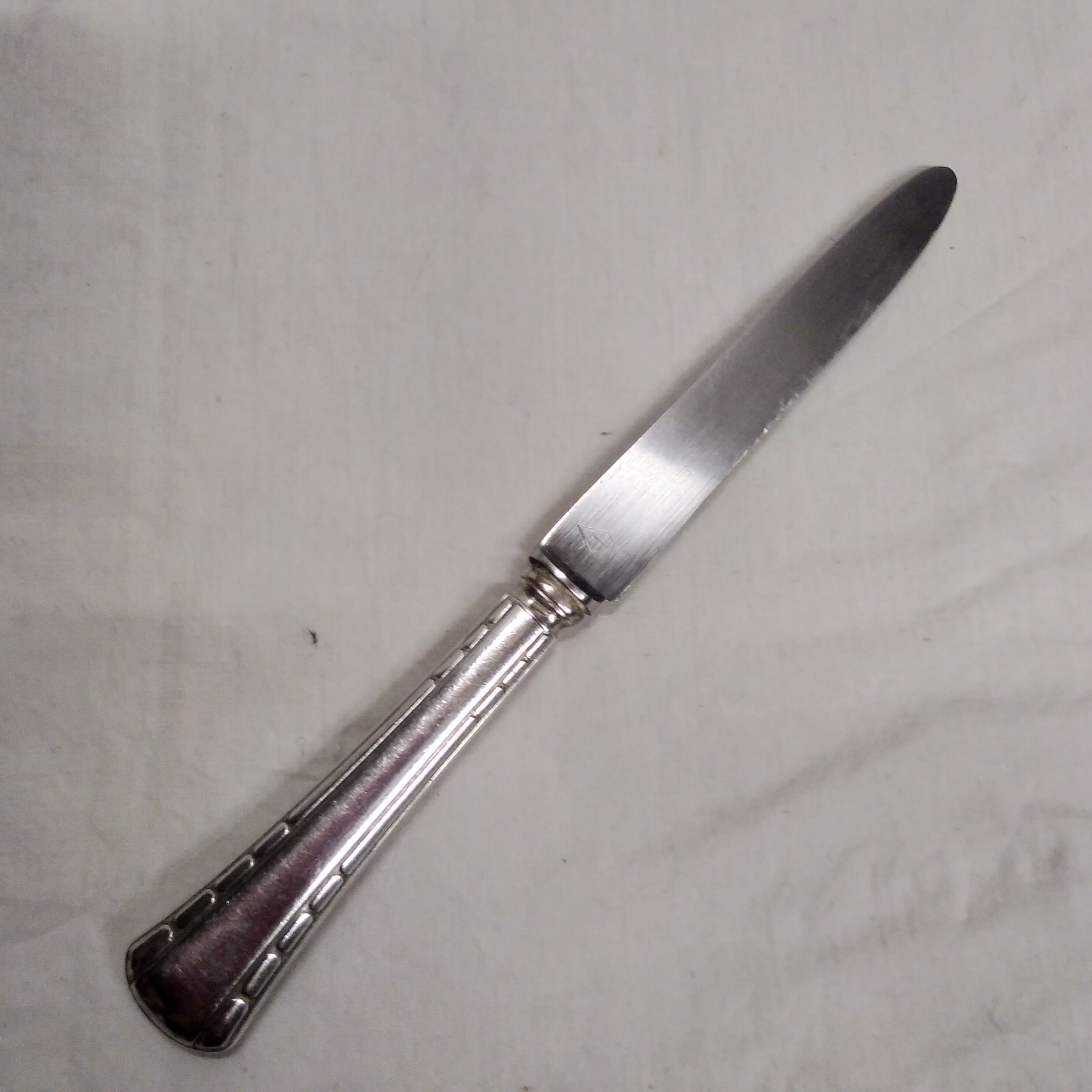 Couteaux à dessert 1940 dans leur écrin