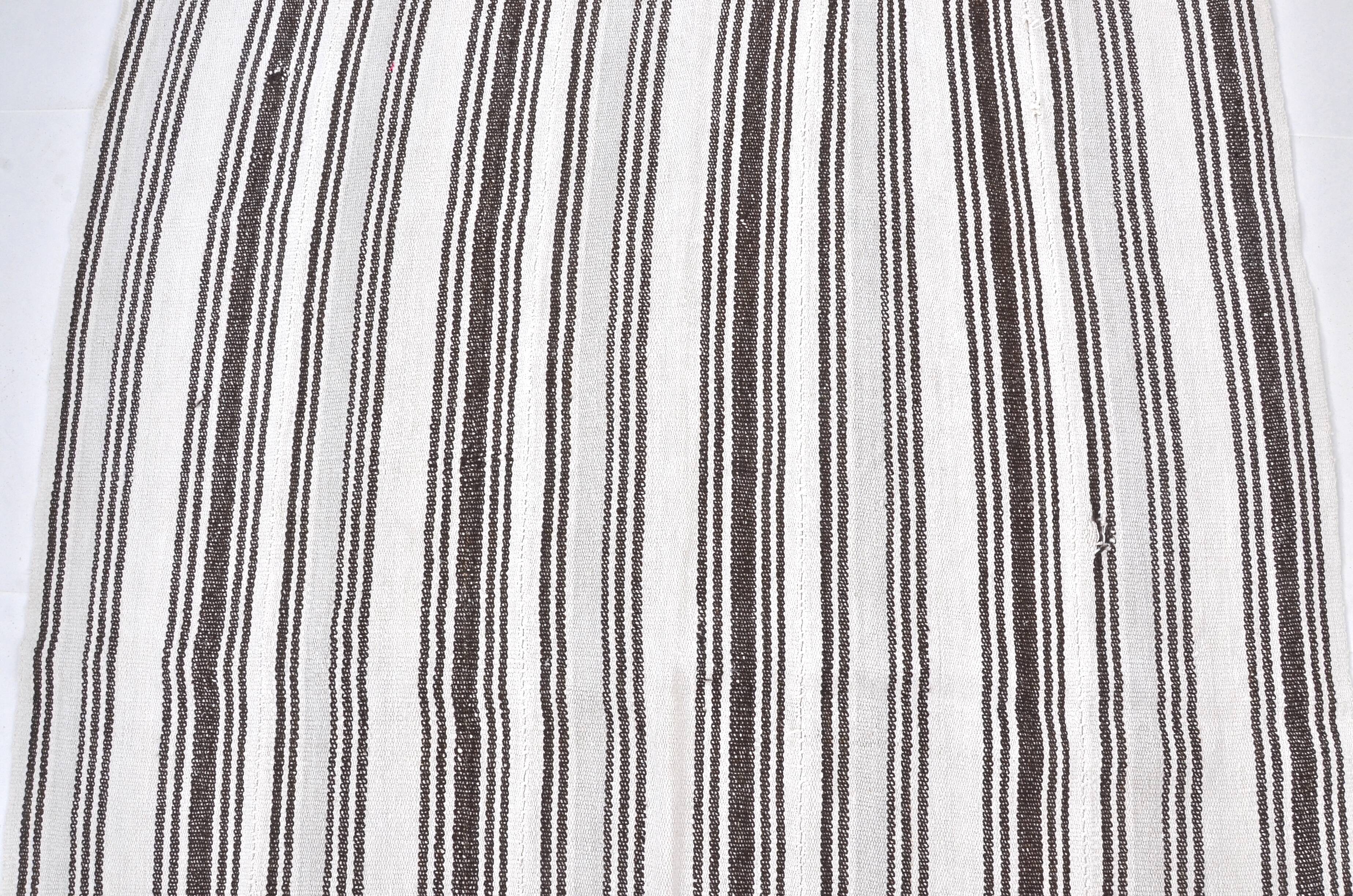 Vintage Handwoven Hemp Kilim Sku 3657