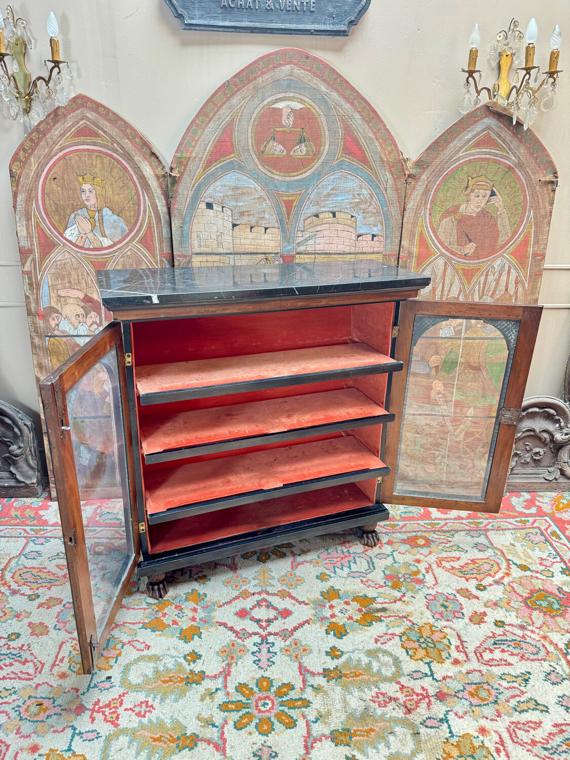 Buffet en acajou et bois noirci d’époque empire debut du XIX eme siècl