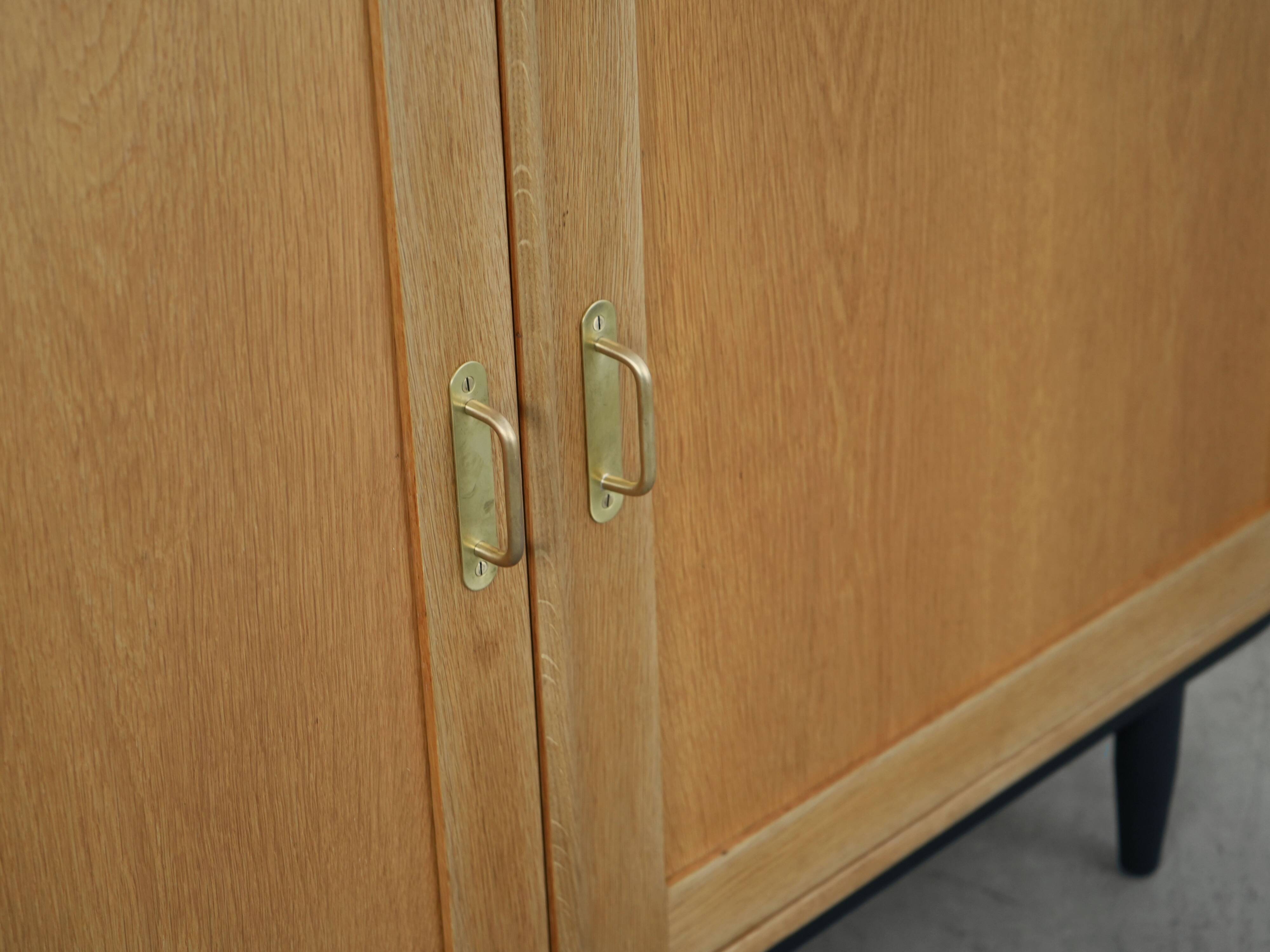 Ash cabinet, Danish design, 1970s, manufacturer: Lyby Møbler