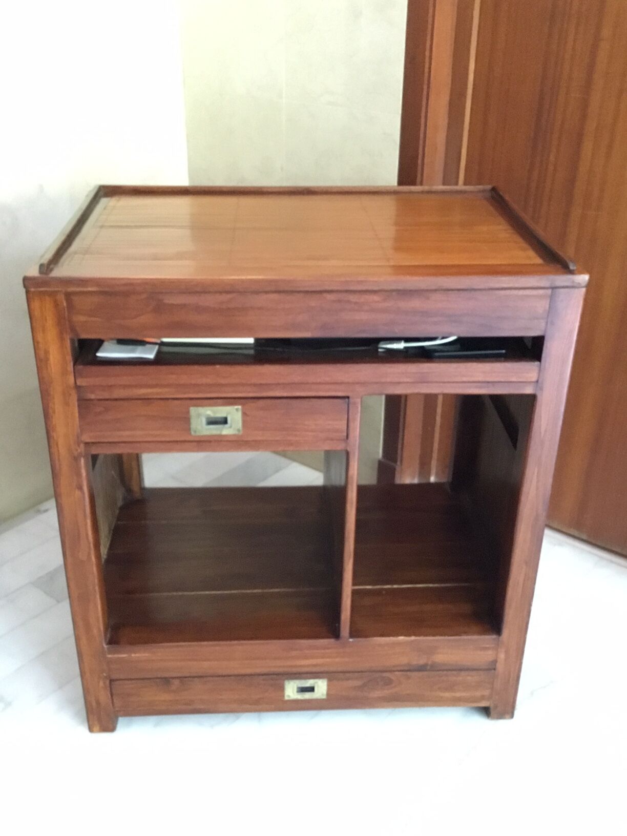 Solid bamboo wood desk