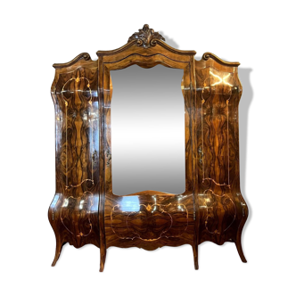 Curved Louis XV Venetian style cabinet in marquetry / circa 1920