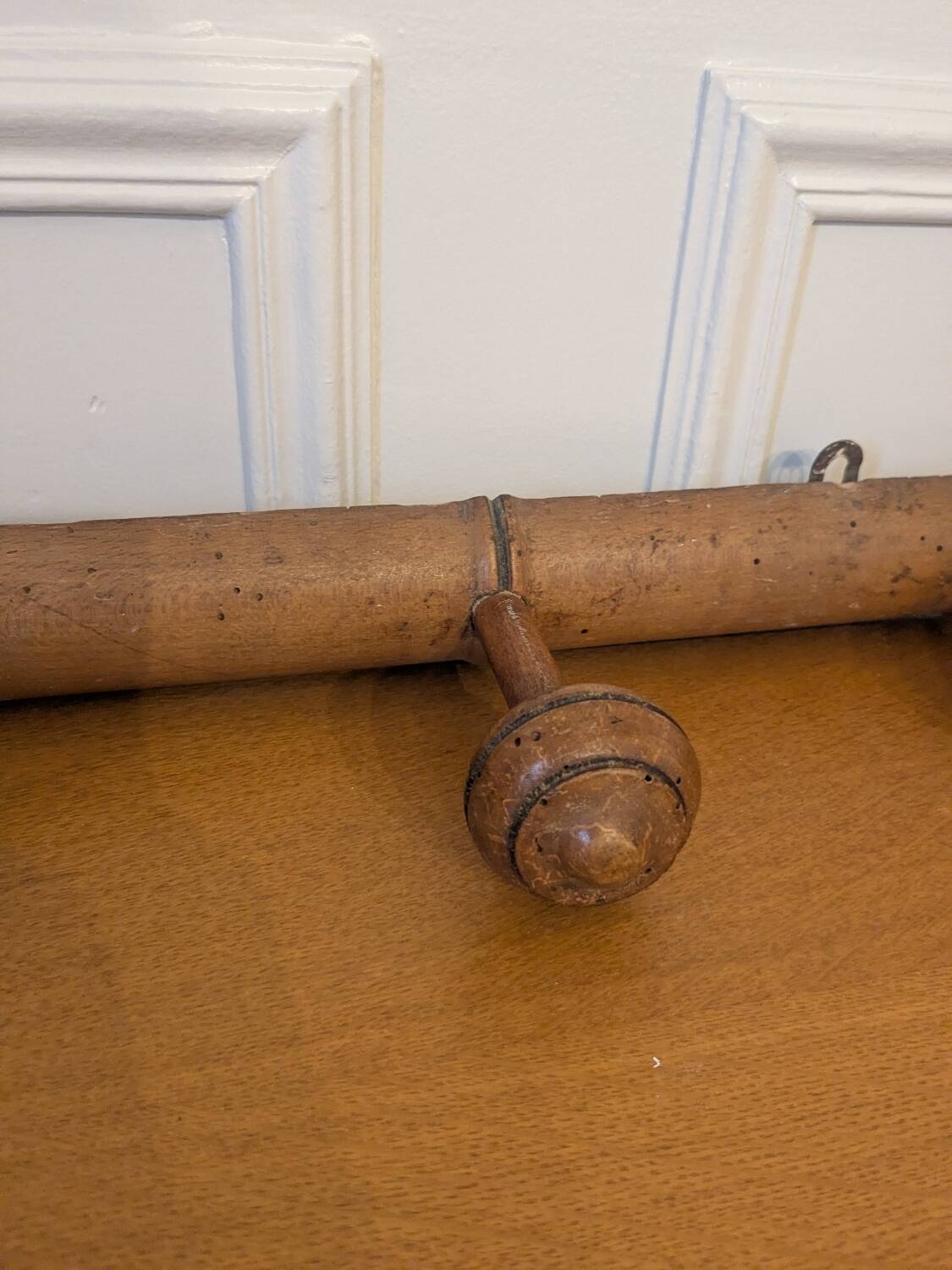 Wall-mounted coat rack