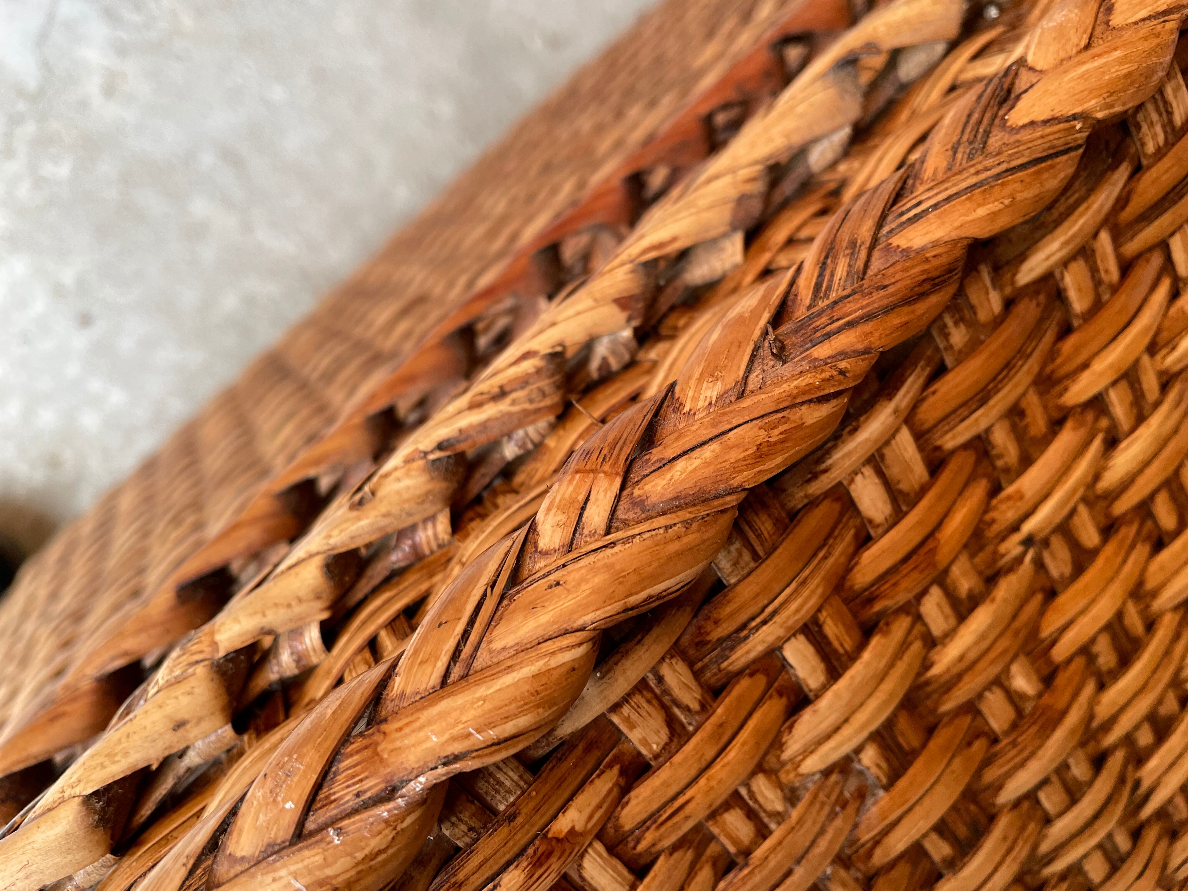 Coffee table braided rattan chest