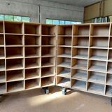 Trade furniture 24 lockers