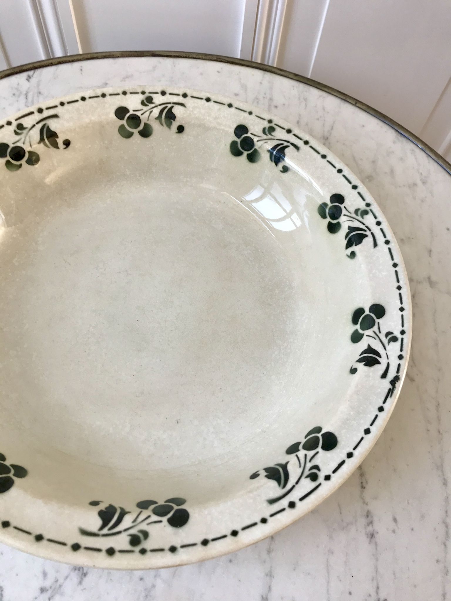 Hollow dish terre de fer badonviller model "cerisette" early twentieth century