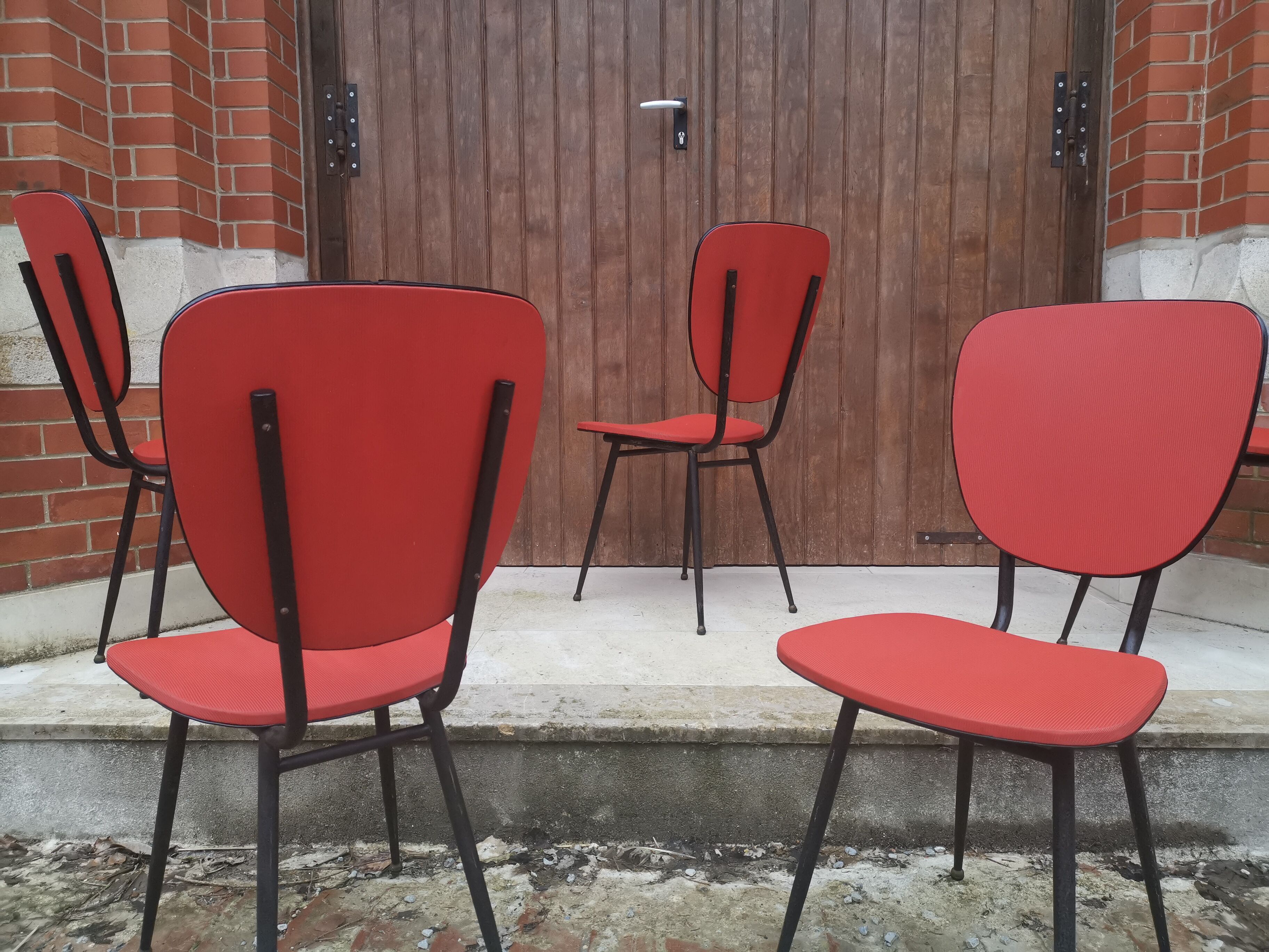 Lot de chaises vinyle rouge