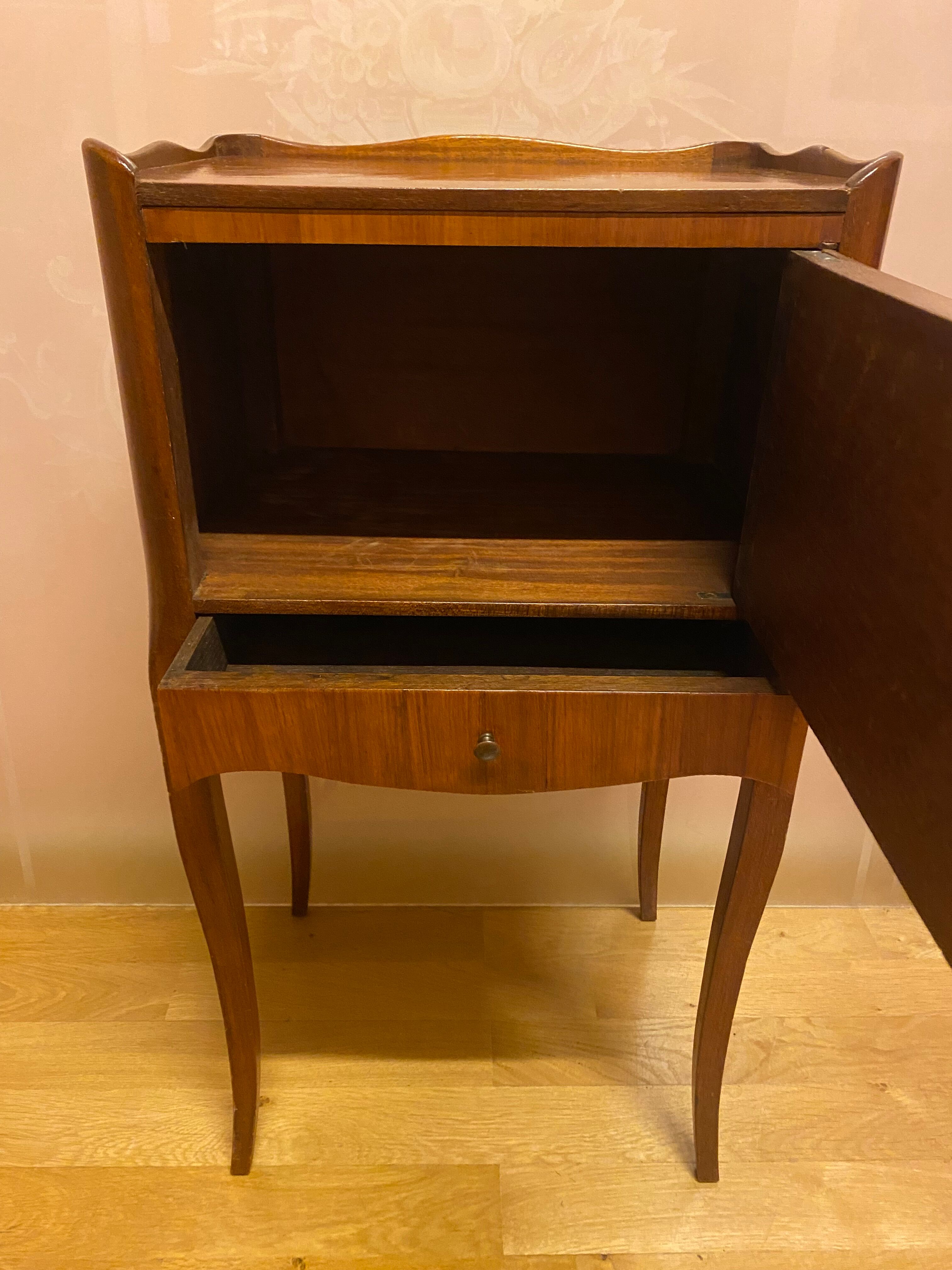 Louis XV style bedside, door imitating books