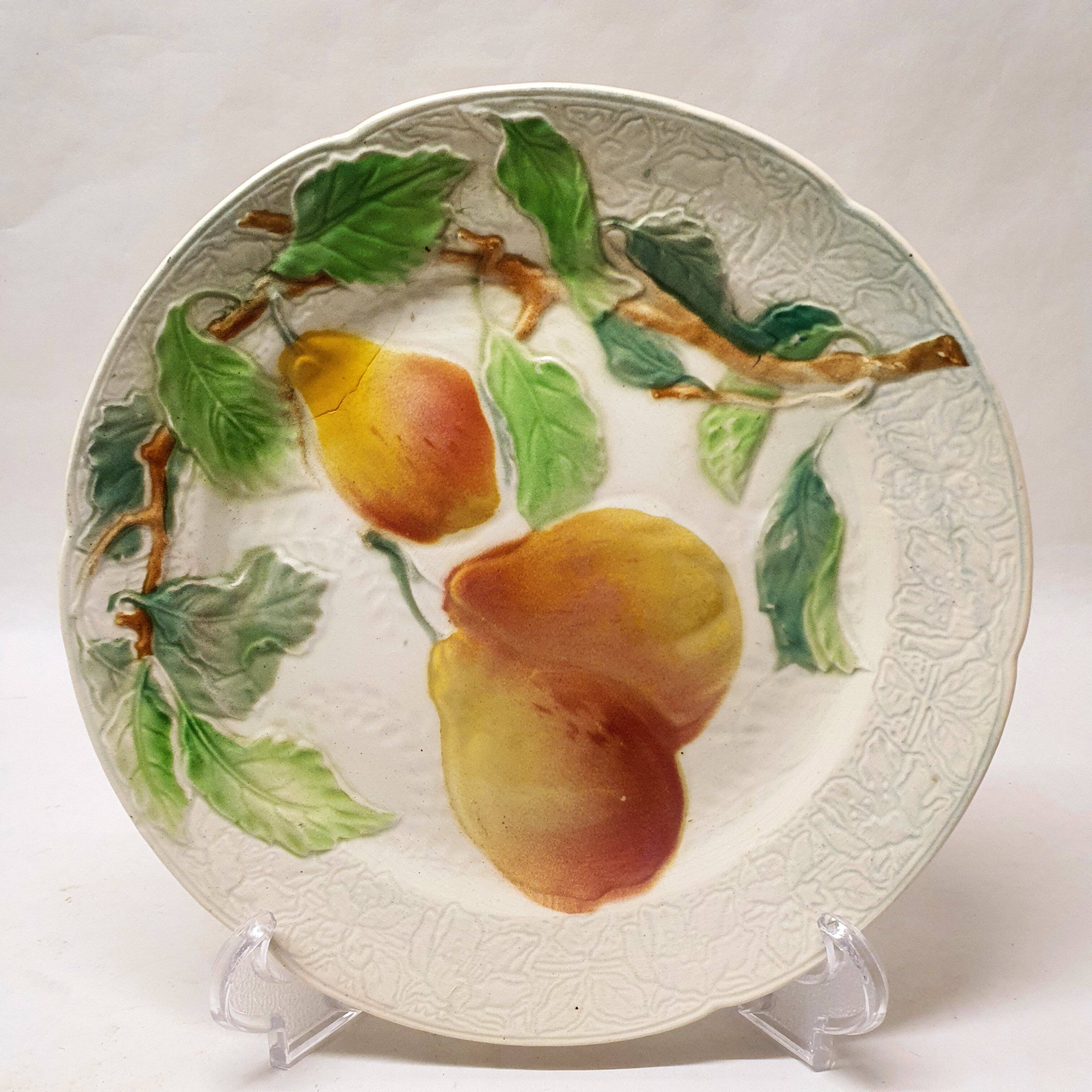 Assiette Décoratif Barbotine St Clément Made In France Motif Fruit Poire Vintage