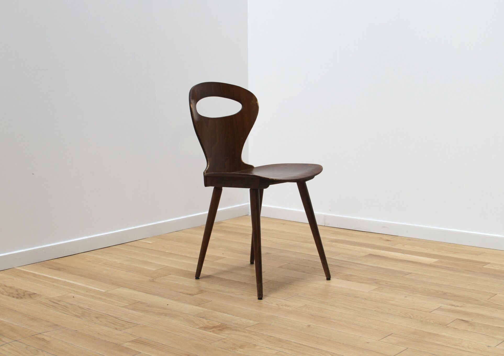 Suite of 8 Baumann bistro chairs