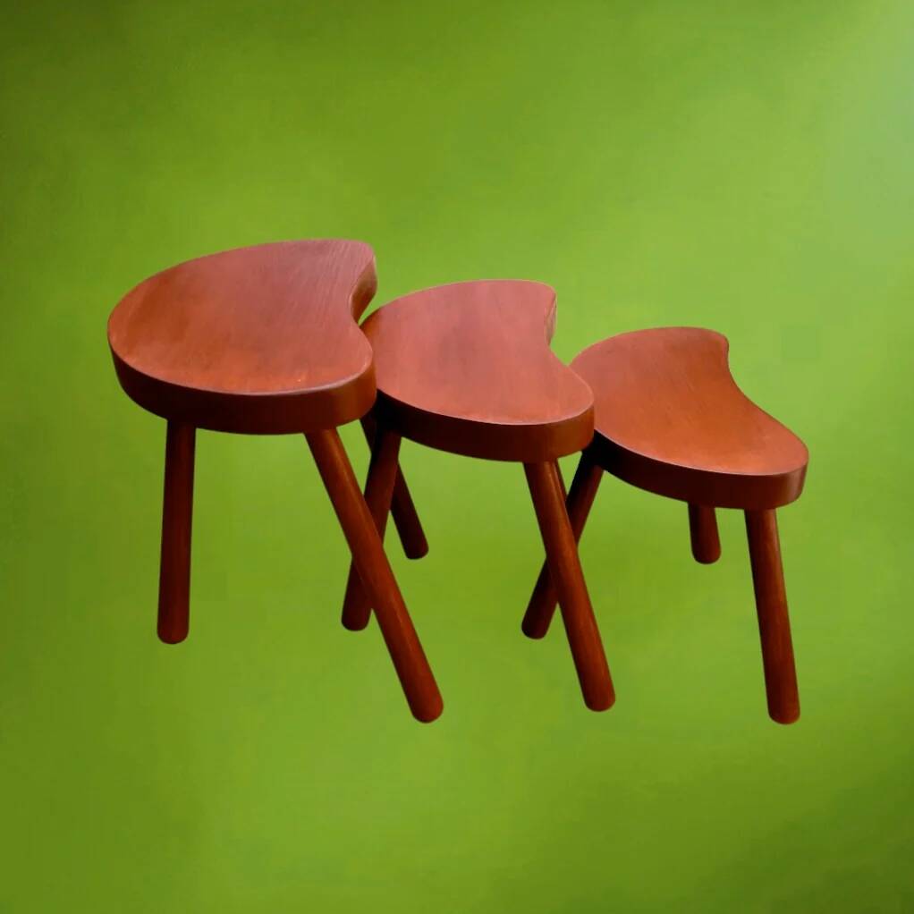 Set of three nesting stools in glazed wood, bean shape - 1960s-70s