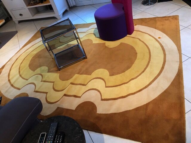Vintage carpet - 200x140cm
