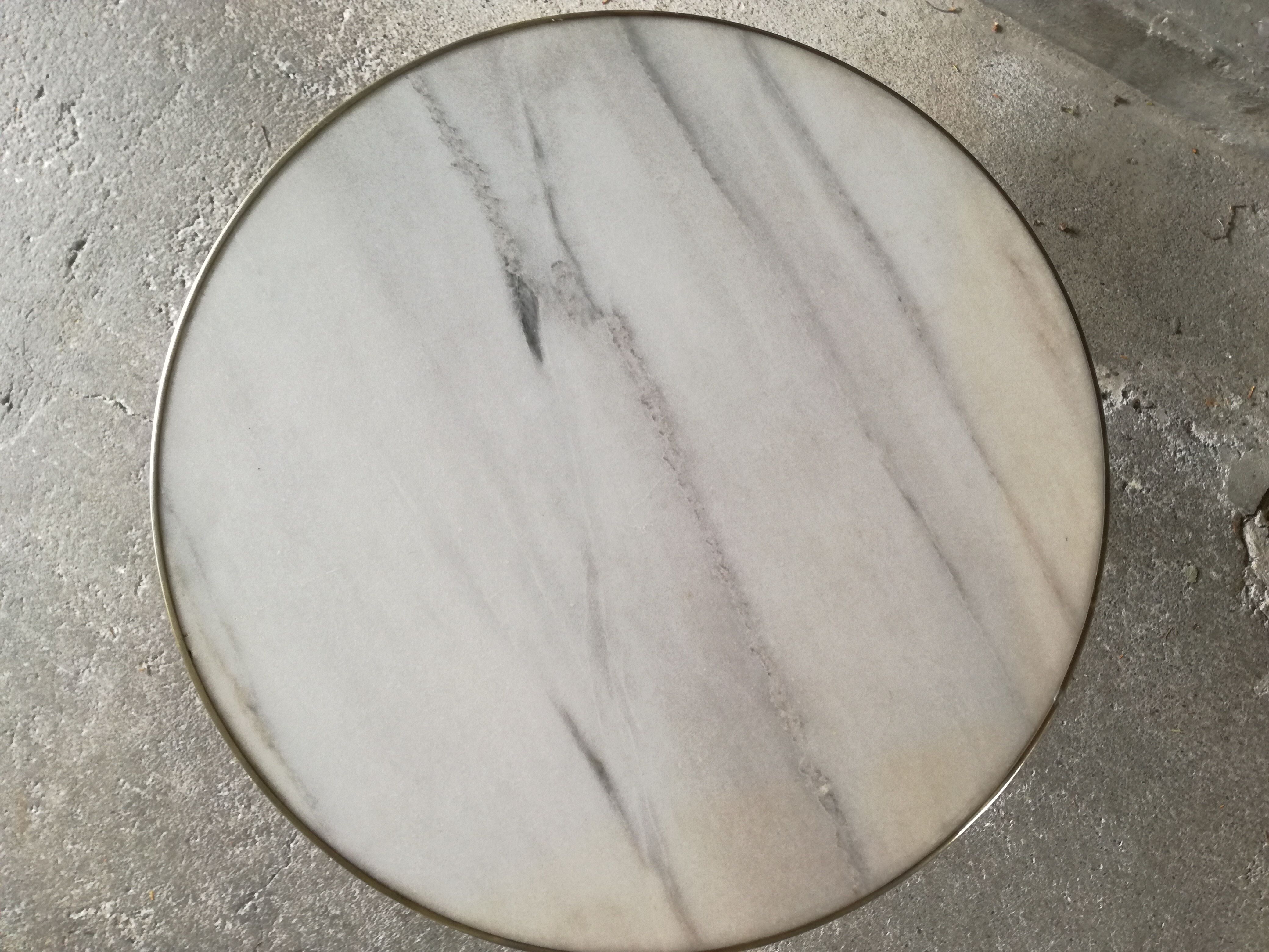 Round marble bistro table and cast iron feet