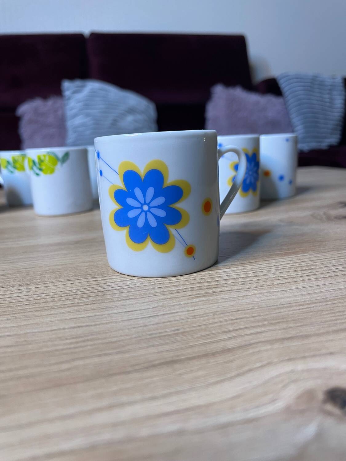 Lots de 8 tasses café vintage 70’s porcelaine