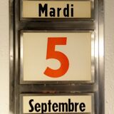 Perpetual calendar 60s