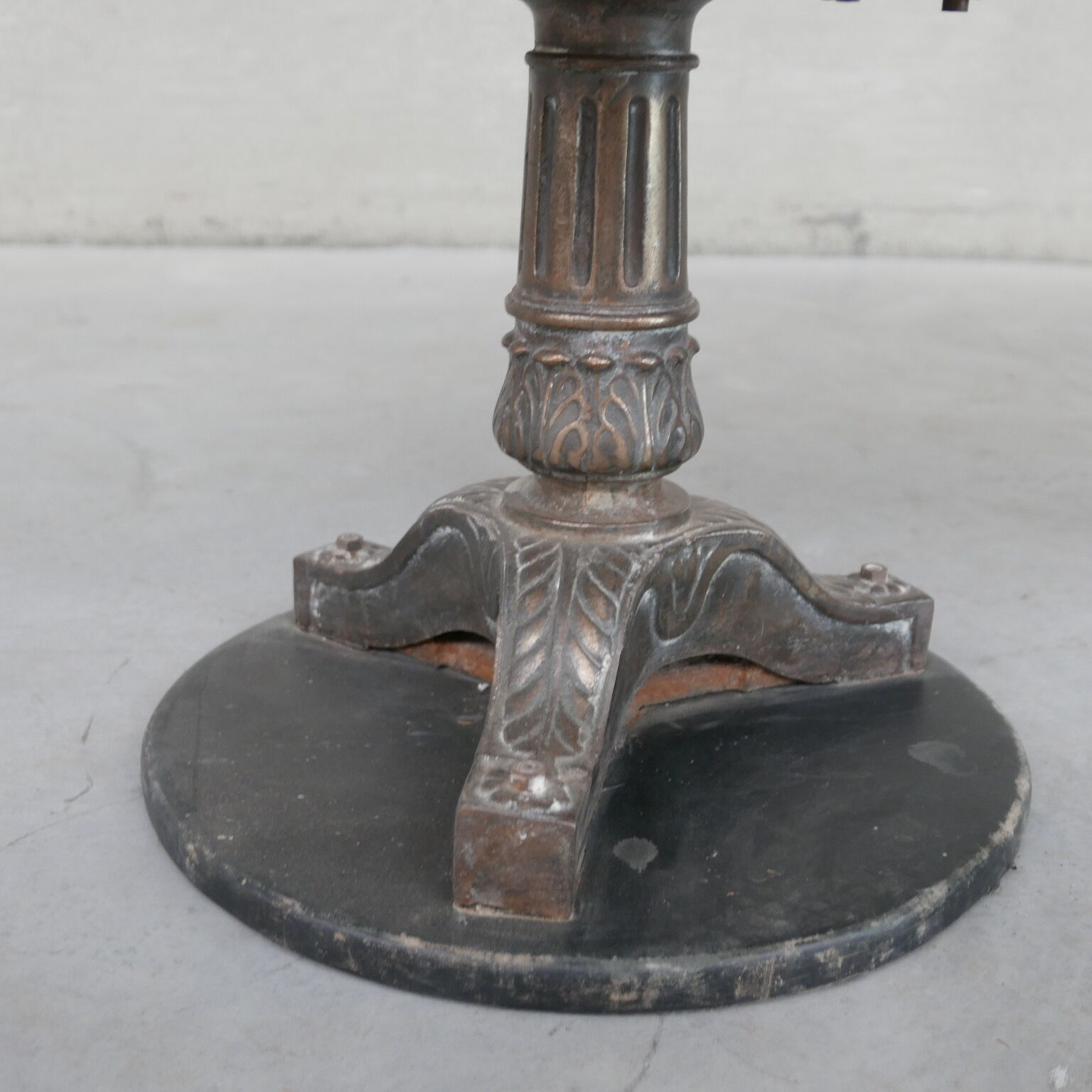 Paire de chaises de bureau pivotantes antiques 'Captain’s'