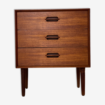 MidCentury Danish modern teak chest of drawers by Ejvind A. Johansson