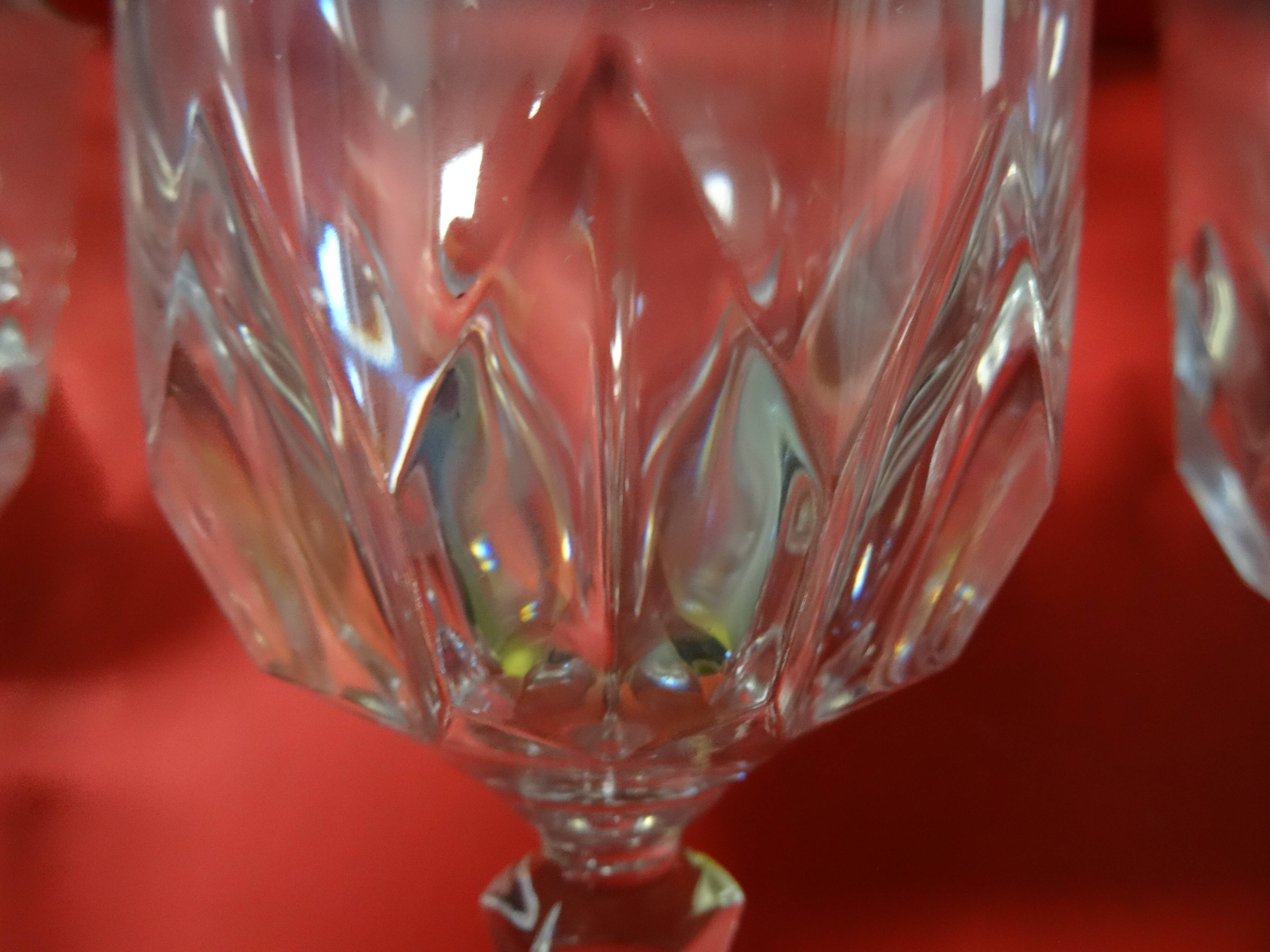 Crystal walking glasses of Arques