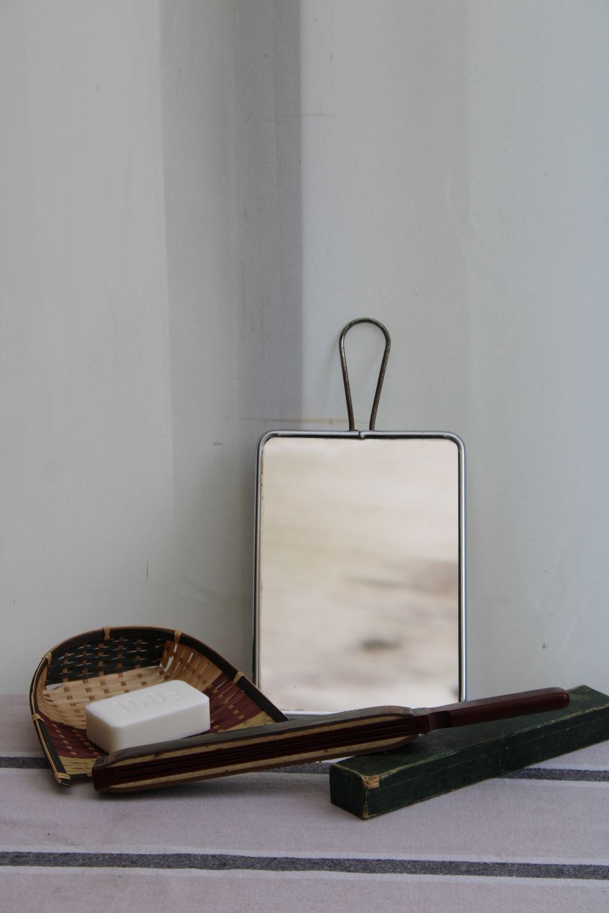 Barber mirror