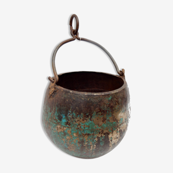 Pot water round vintage metal hanging