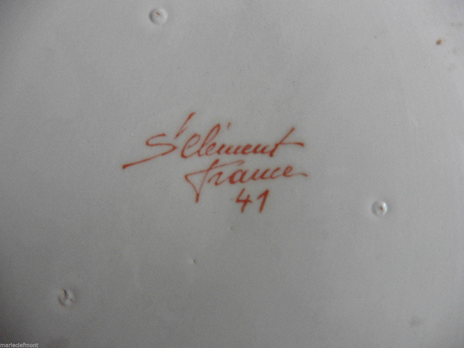 Plate signed St Clement 41 rose decoration