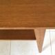 Guéridon pieds compas 1950 en bois clair, desserte, table d'appoint