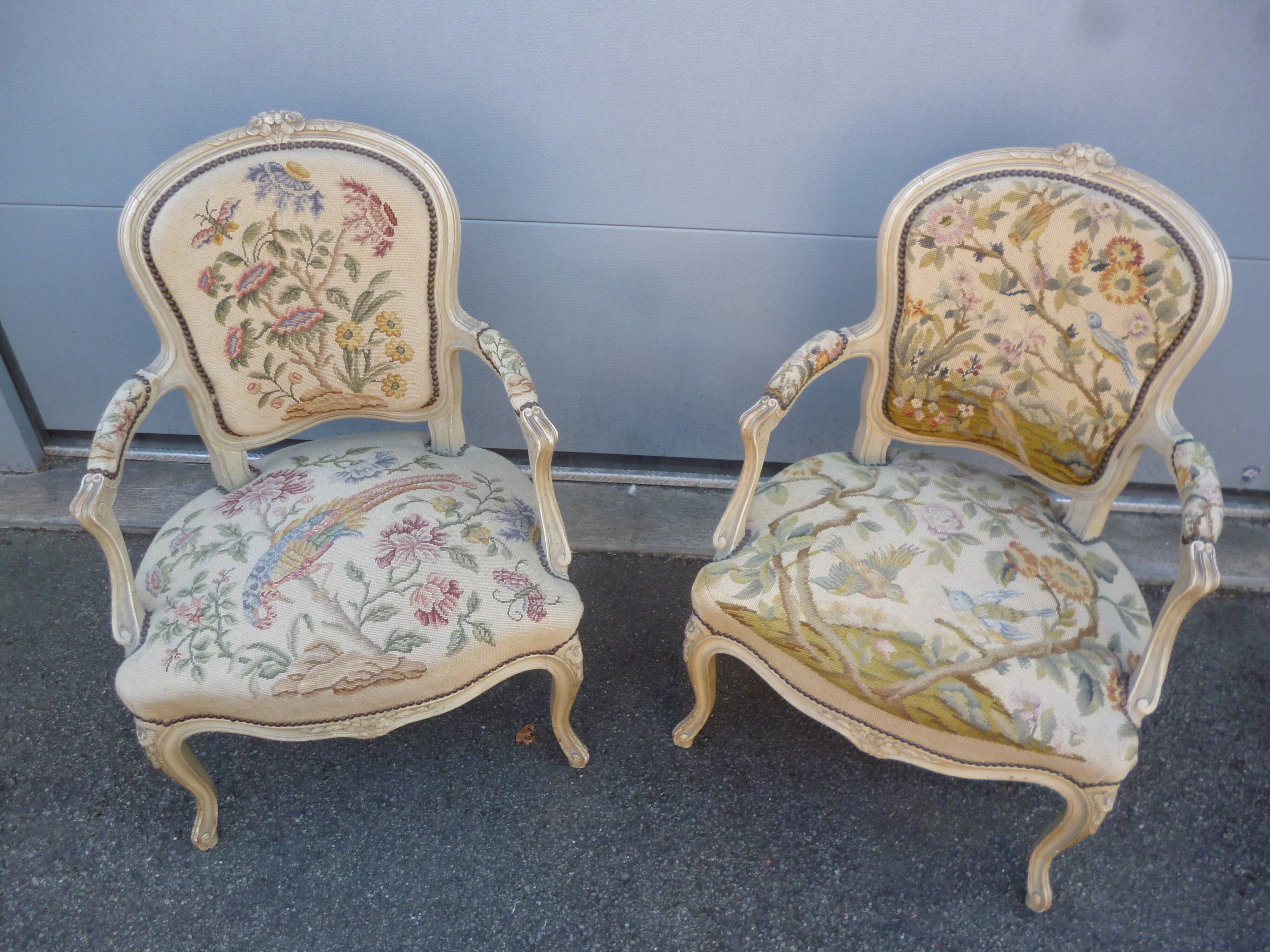Beautiful pair of Louis xv armchair