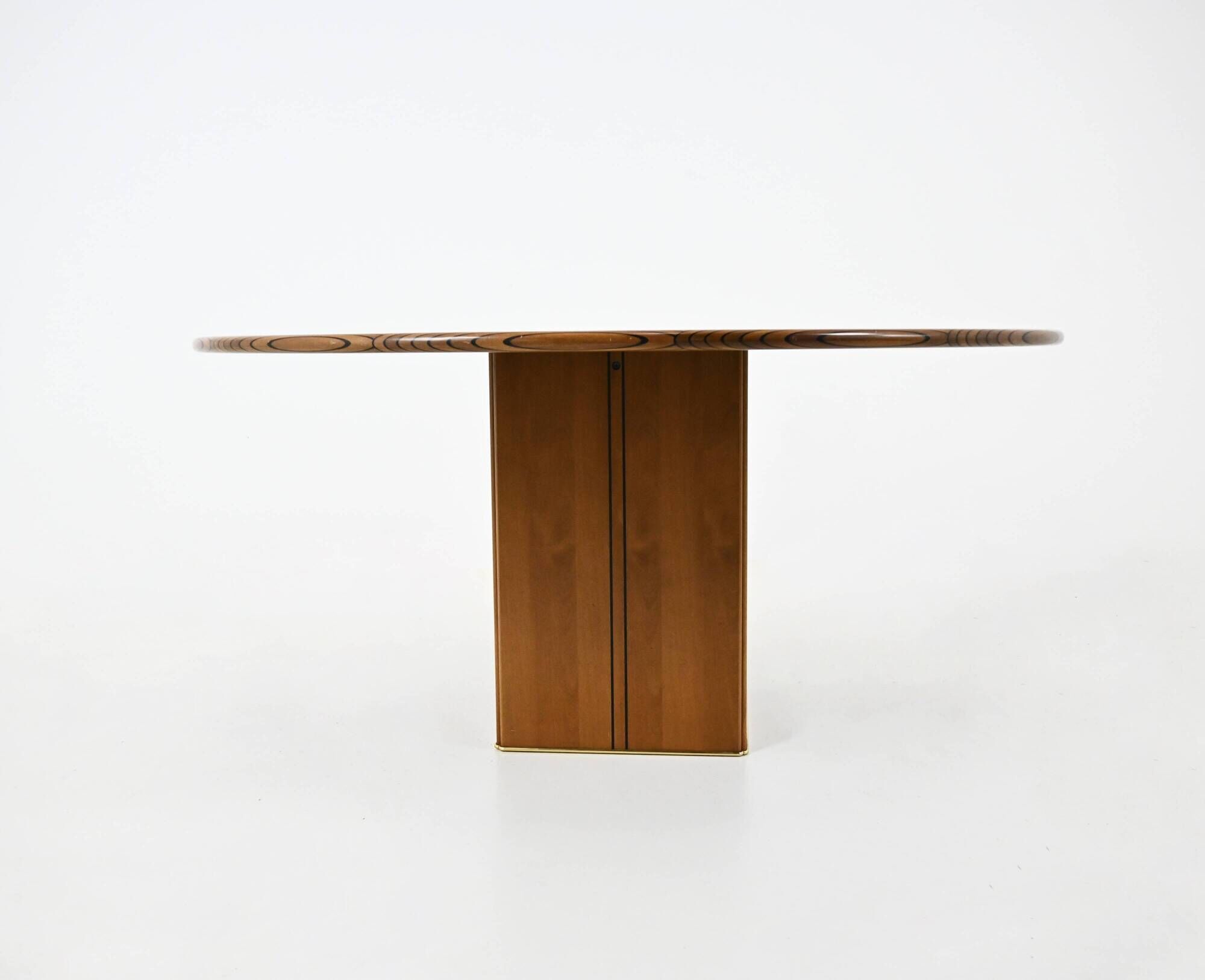 Round table "Africa" by Afra and Tobia Scarpa for Maxalto, 1975
