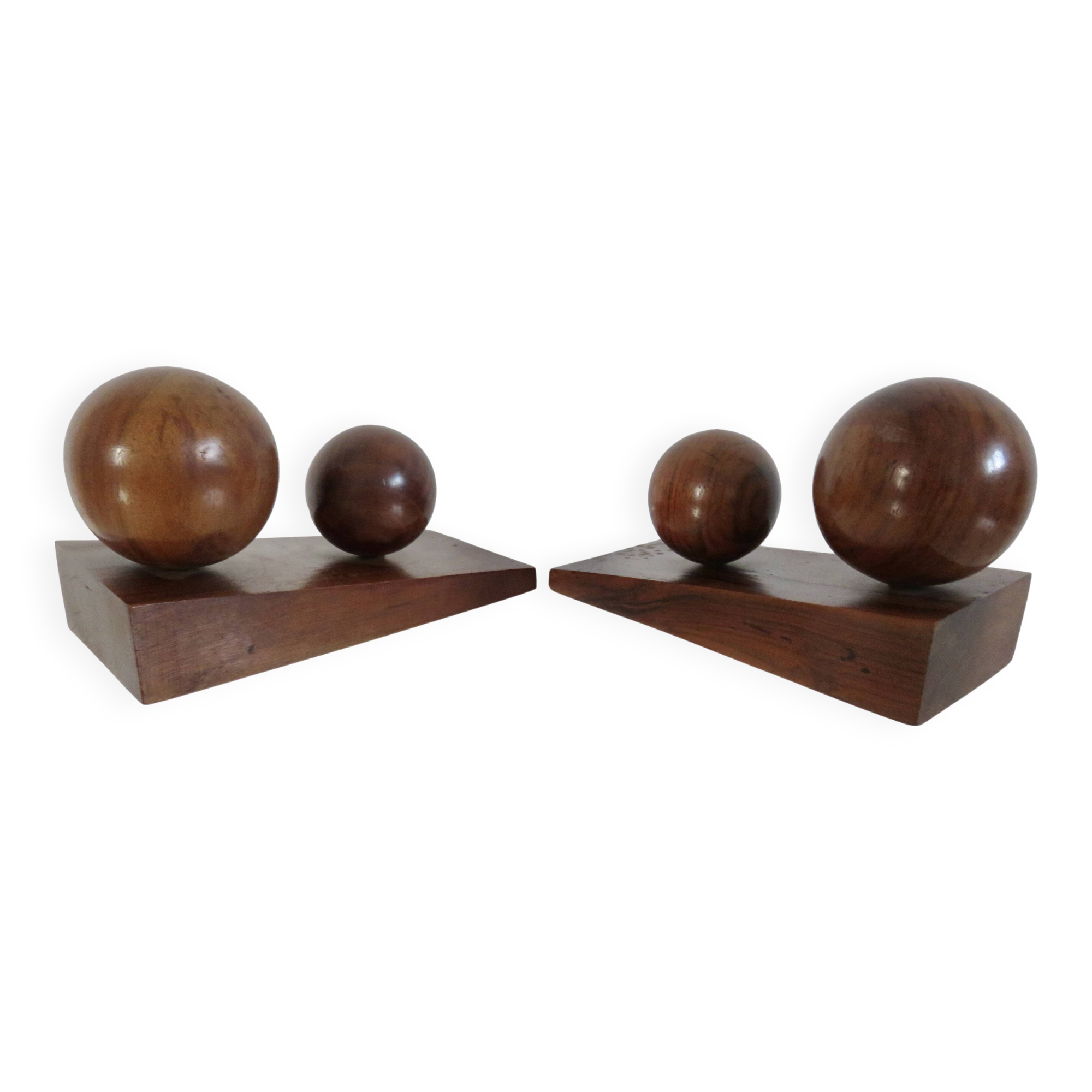 Pair of art deco walnut bookends, 1930s-40s