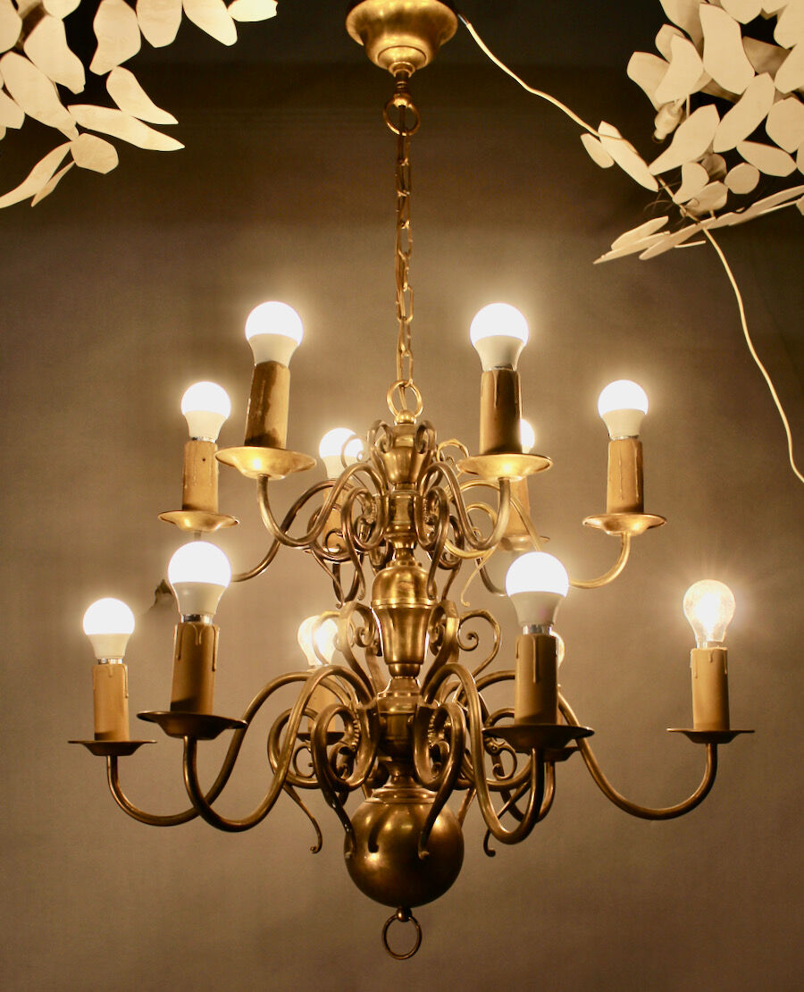 Dutch 2-tier chandelier, 12 light arms, 19th century