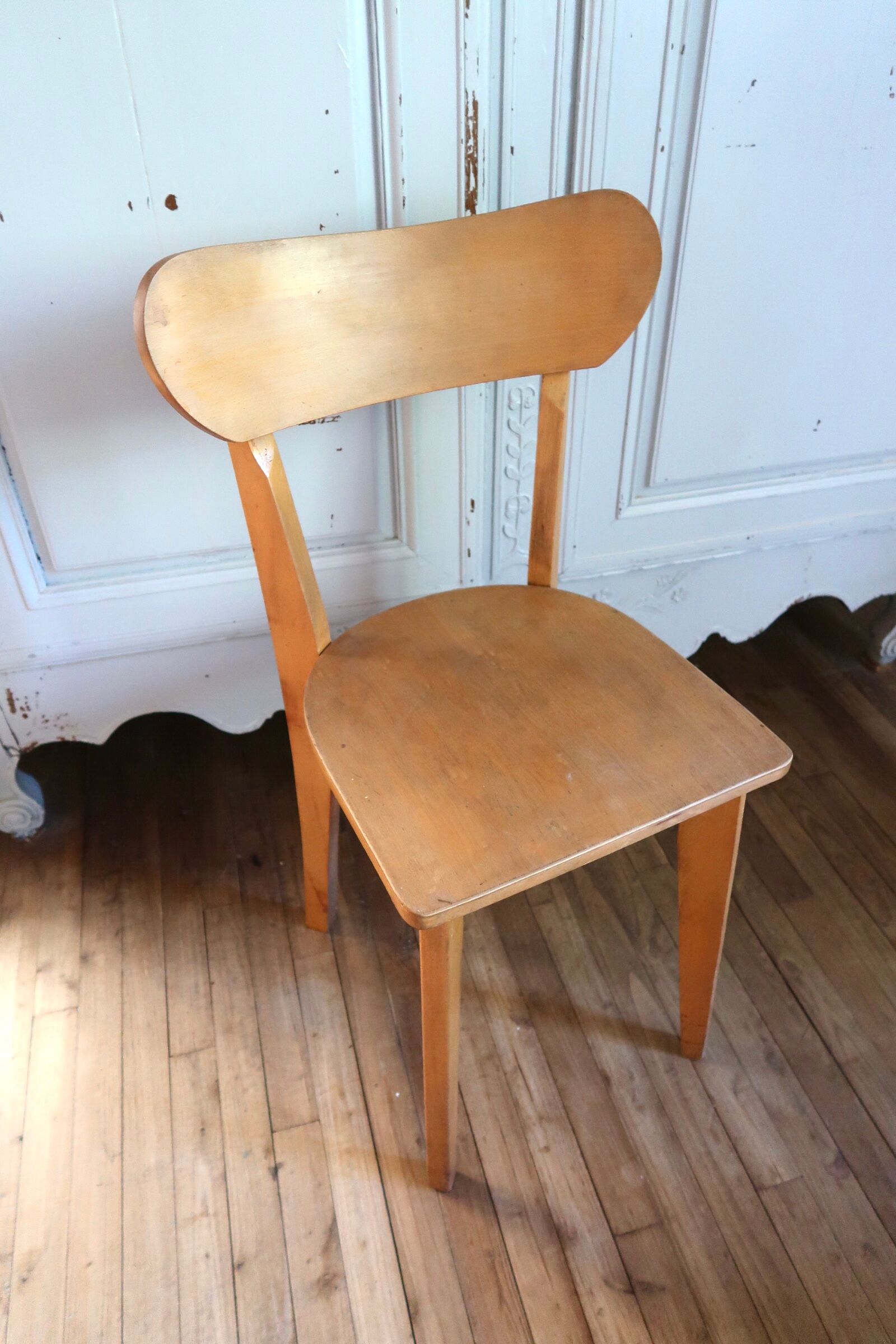 Set of 2 wooden bistro chairs