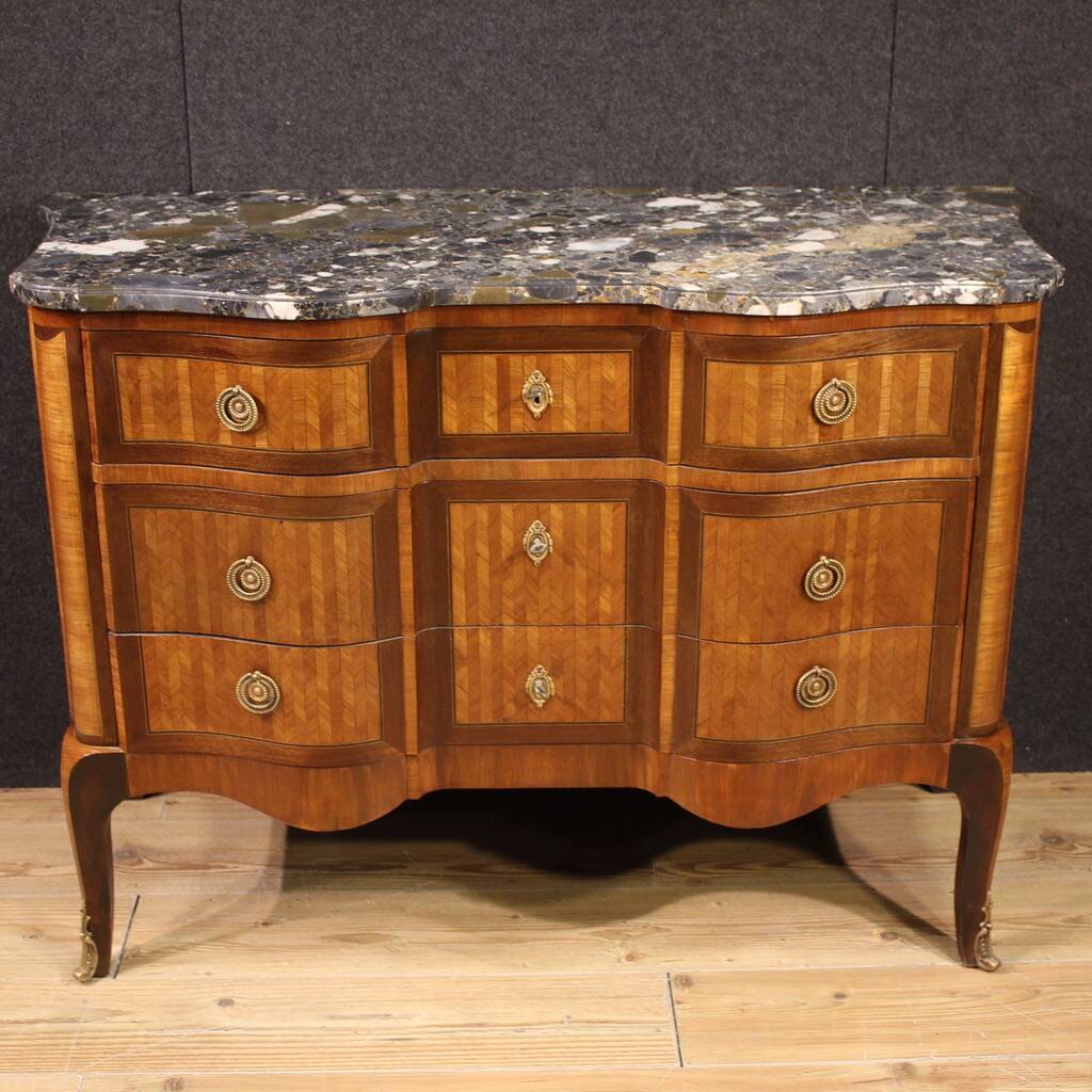 Commode française marquetée avec dessus en marbre, XIXe siècle