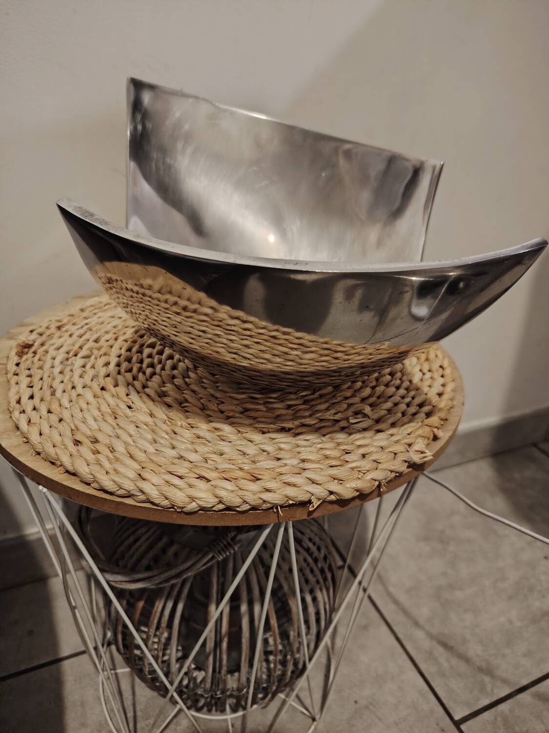 Coupe à fruit vintage et moderne à la fois.