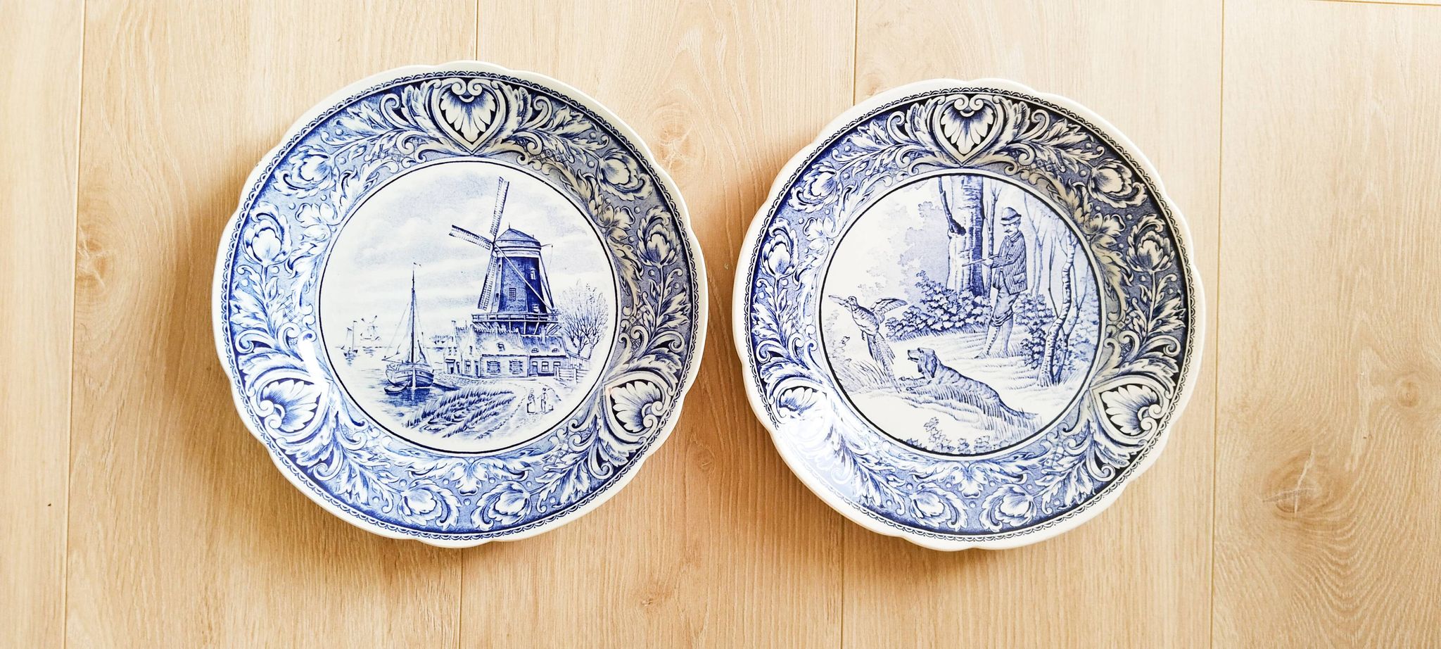 Lot de 2 assiettes décoratives  "Delft Blauw " , Boch,