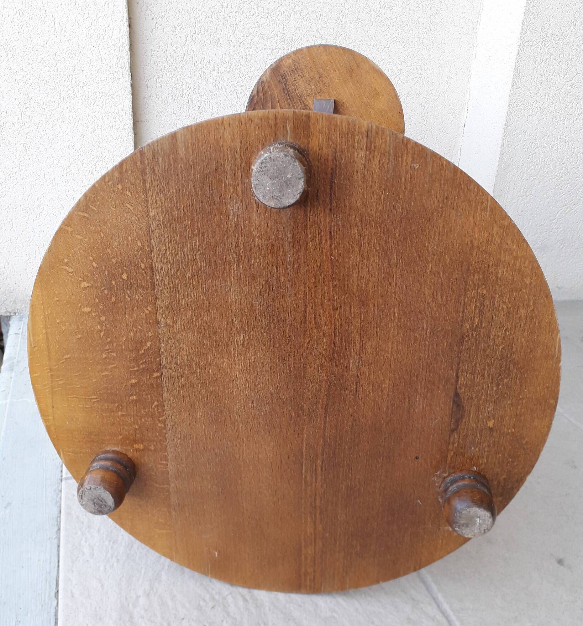 Wooden plant holder