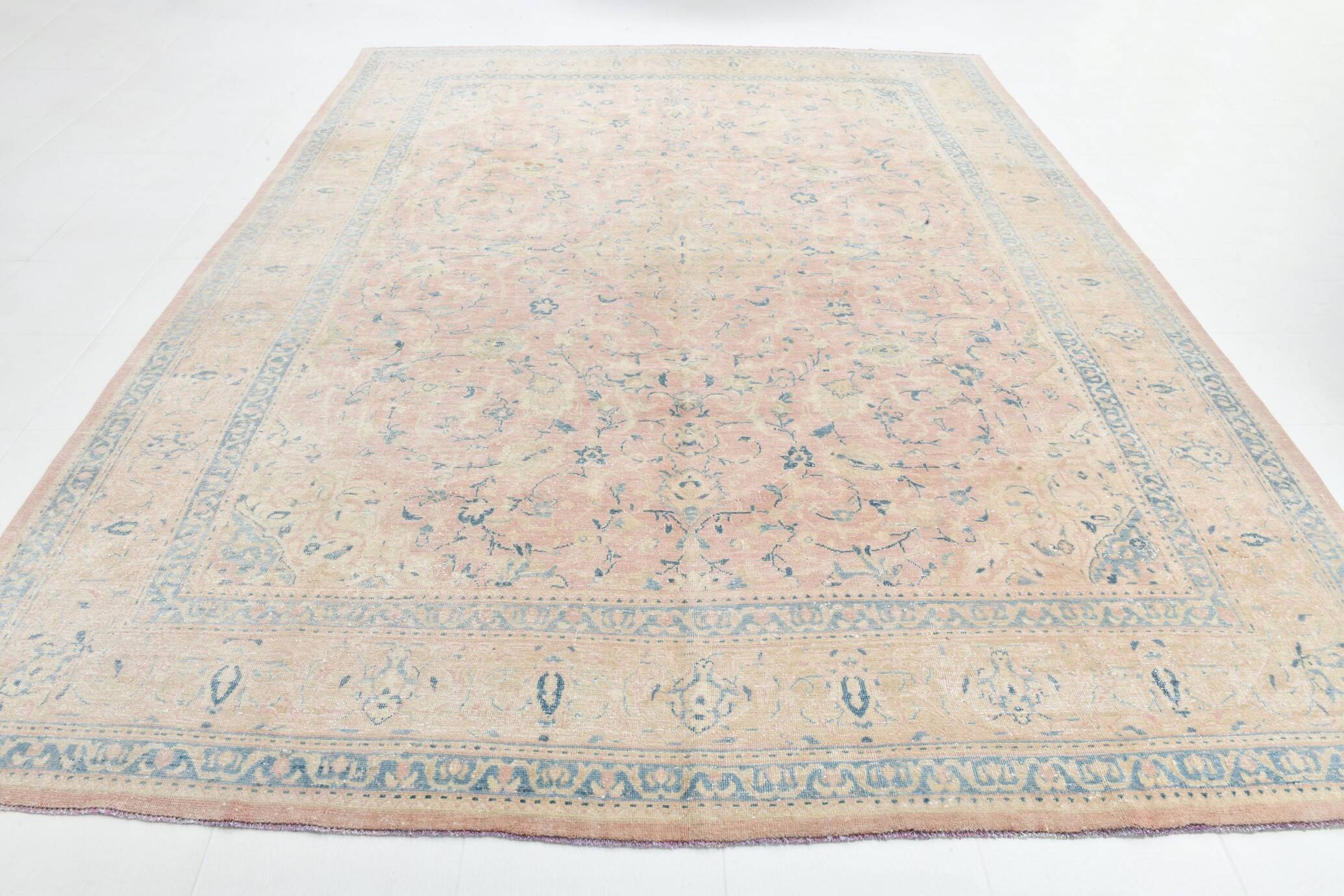 Large Pastel Pink Persian Floral Carpet, 294x382Cm