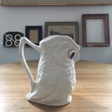 Owl owl pichet in dabbling