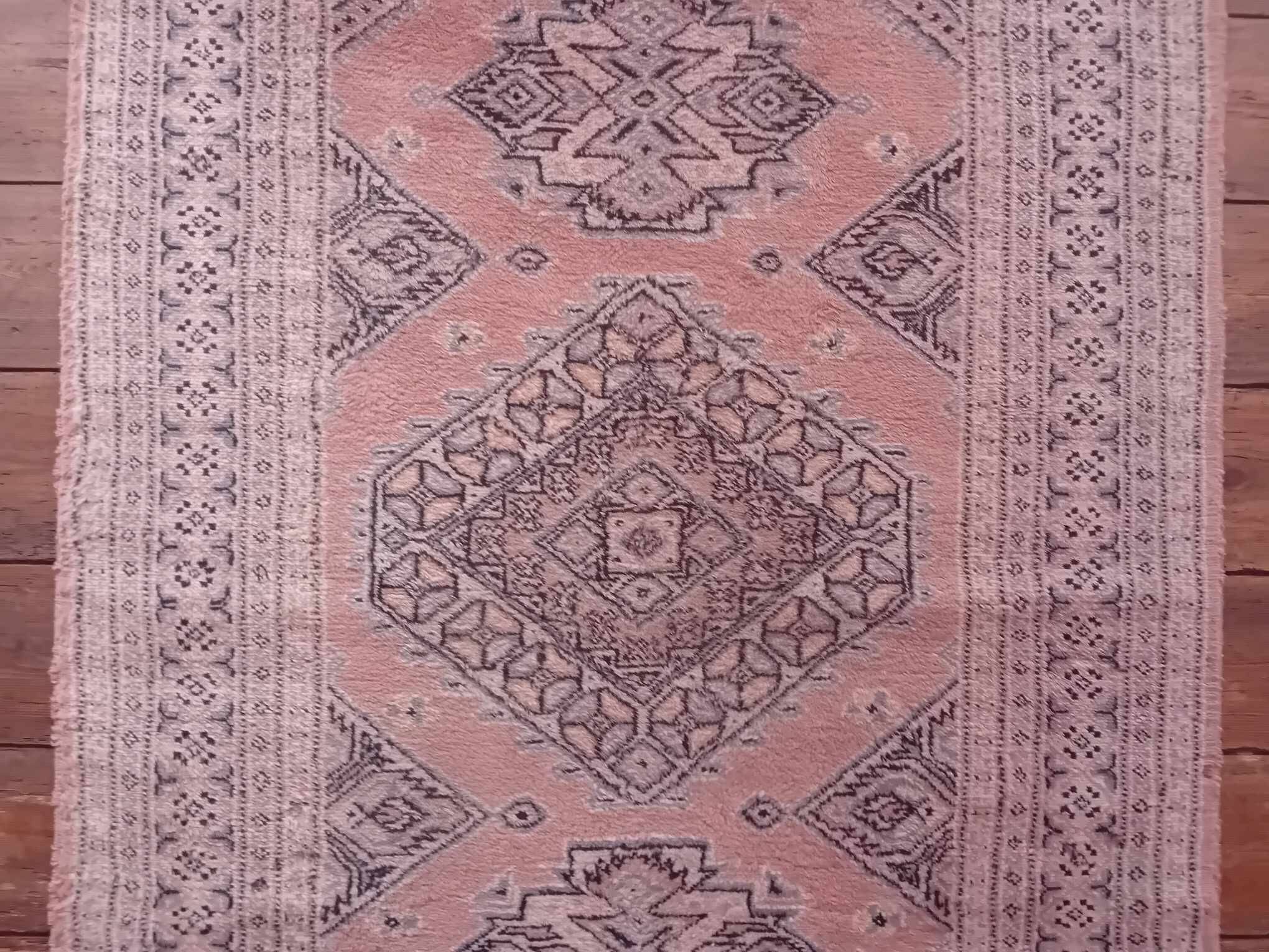 Pakistani Karachi Rug Handmade 187x120cm