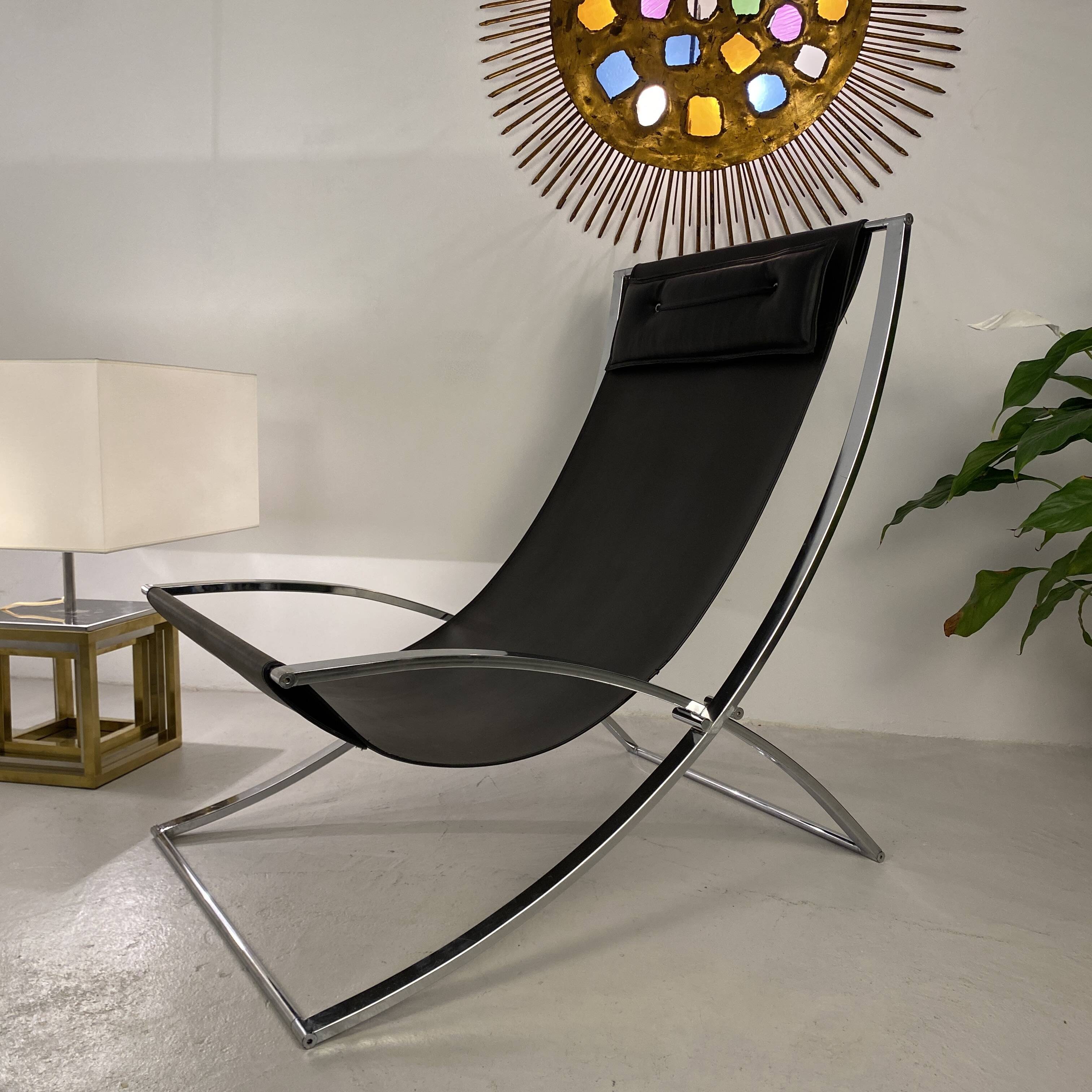 Pair of “Luisa” lounge chairs by Marcello Cuneo. 1970