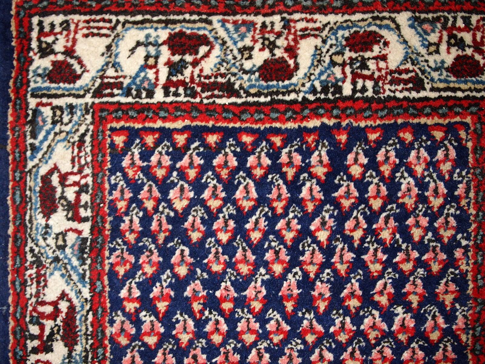 Tapis Vintage Seraband en Laine, Années 1970, Élégance Artisanale