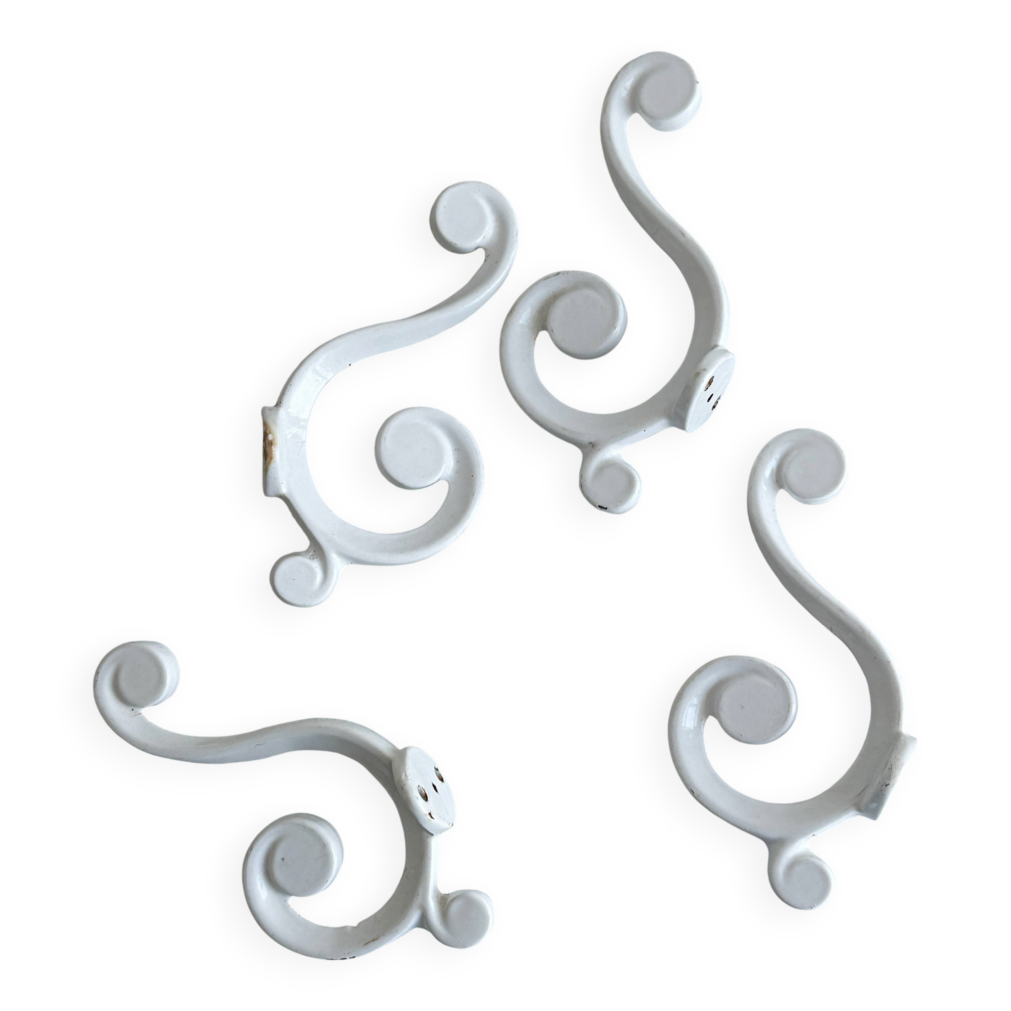 Set of 4 white lacquered metal hooks,