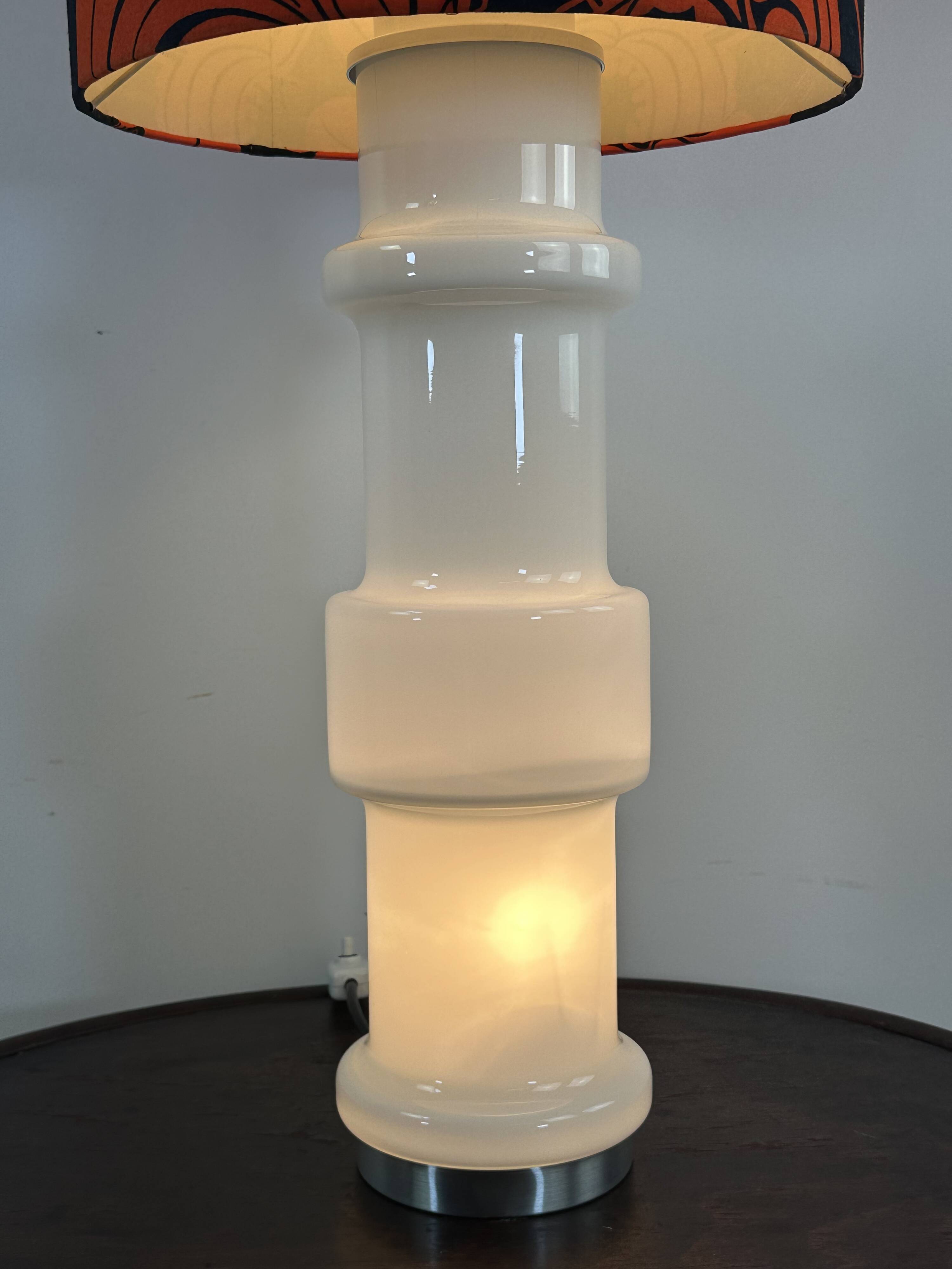 Vintage Murano glass lamp in opaline white, Doria, Italy, 1970.