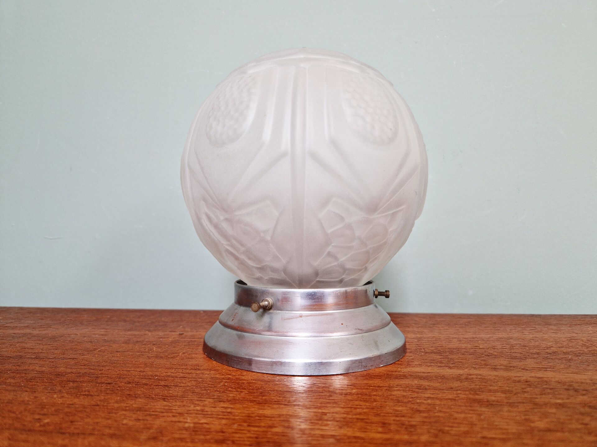 Art Deco ceiling light in frosted pressed glass, 1930