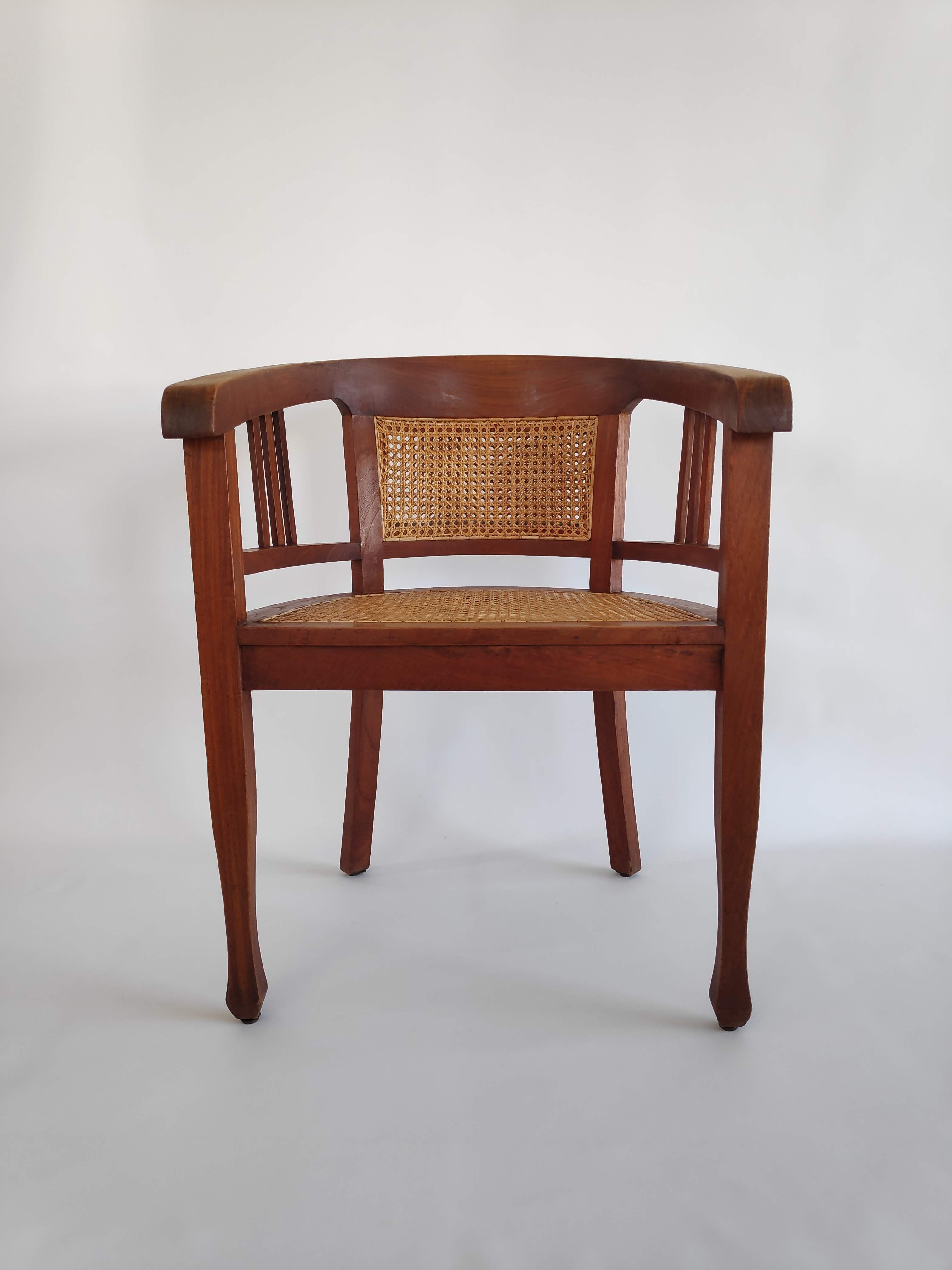 Fauteuil ancien de style empire
